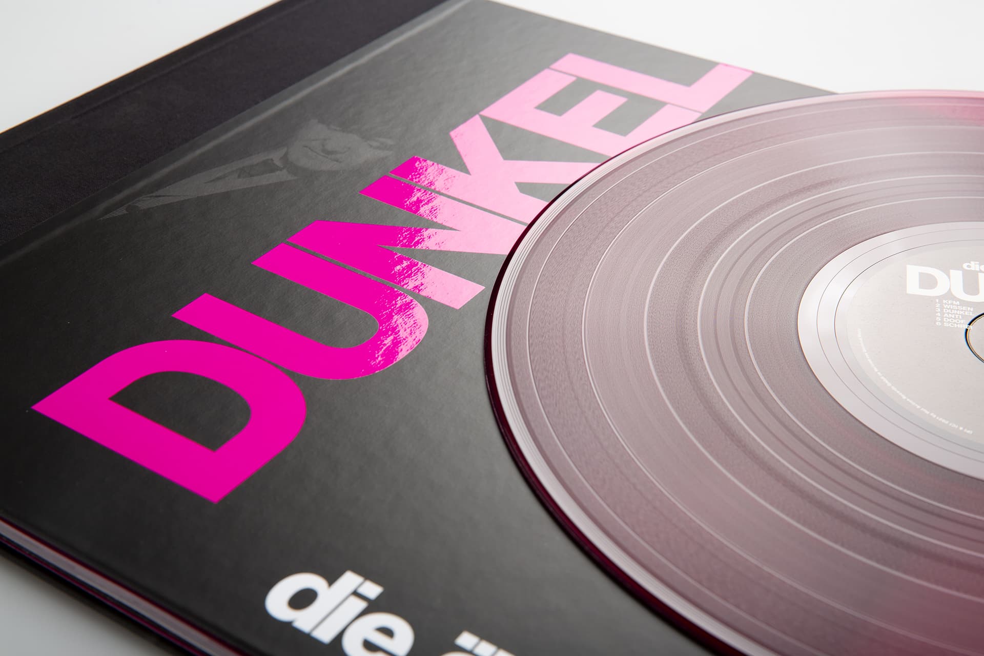 DUNKEL Vinyl